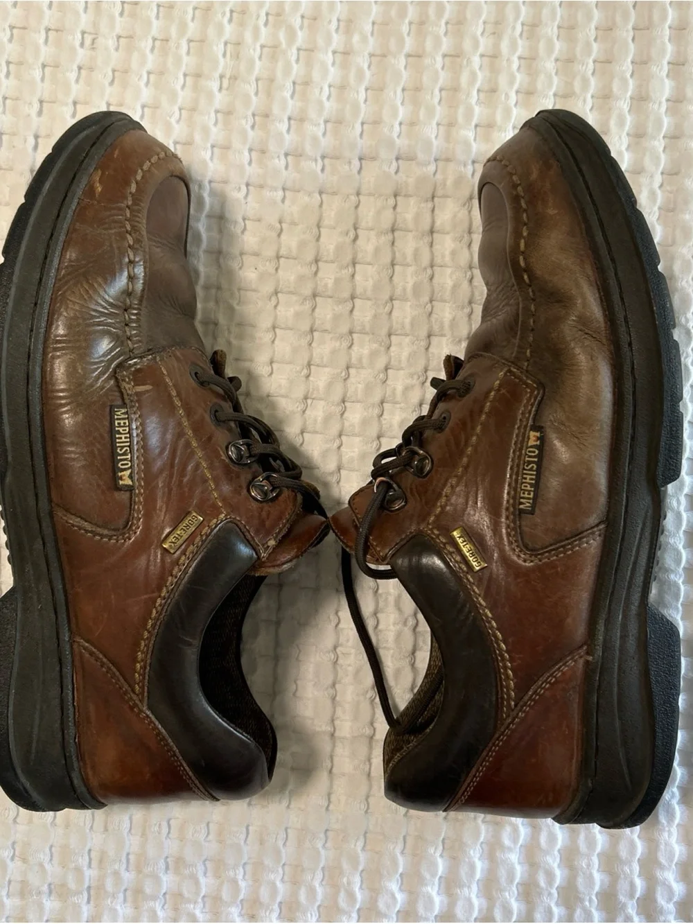 Mephisto Leather Low Hiking Walking Lace-Up Sneaker GoreTex Men’s US 9.5 EU 9